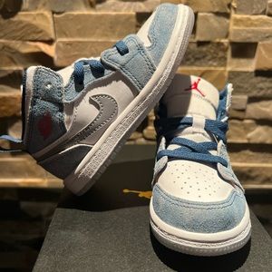 Jordan 1 Mid, French Blue/Fire Red/White, Size 9C. NEVER WORN